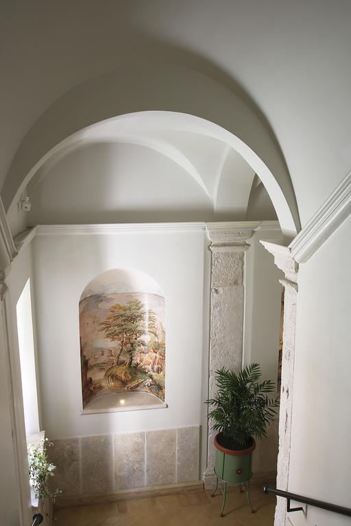 B&B Catillo ติโวลี ภายนอก รูปภาพ